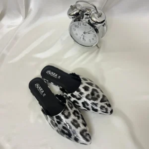 Leopard Print Pointed-Toe Mules | Women's Slip-On Fashion Mules